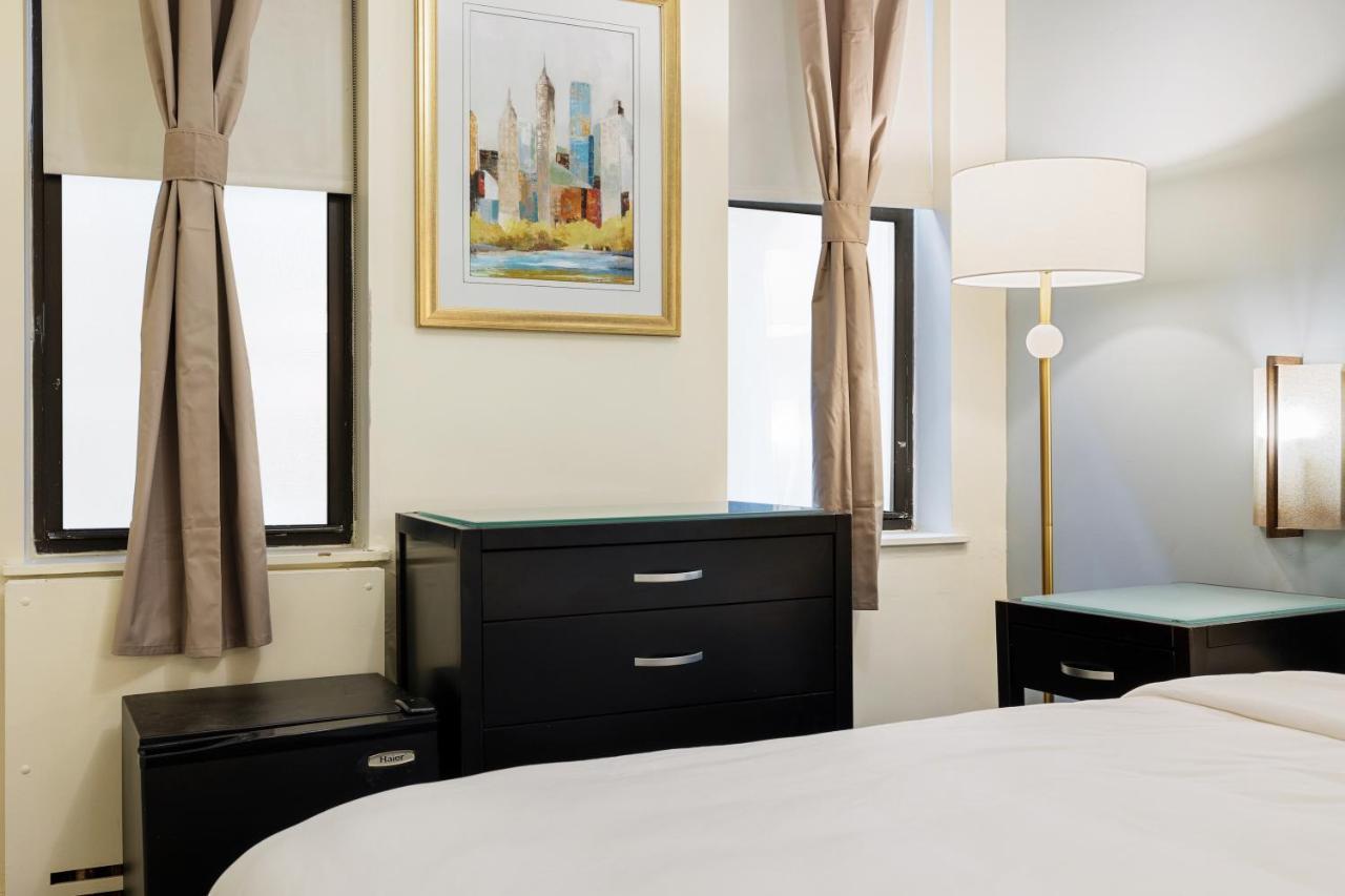 Kasa The Duffy Times Square Hotel New York Exterior photo